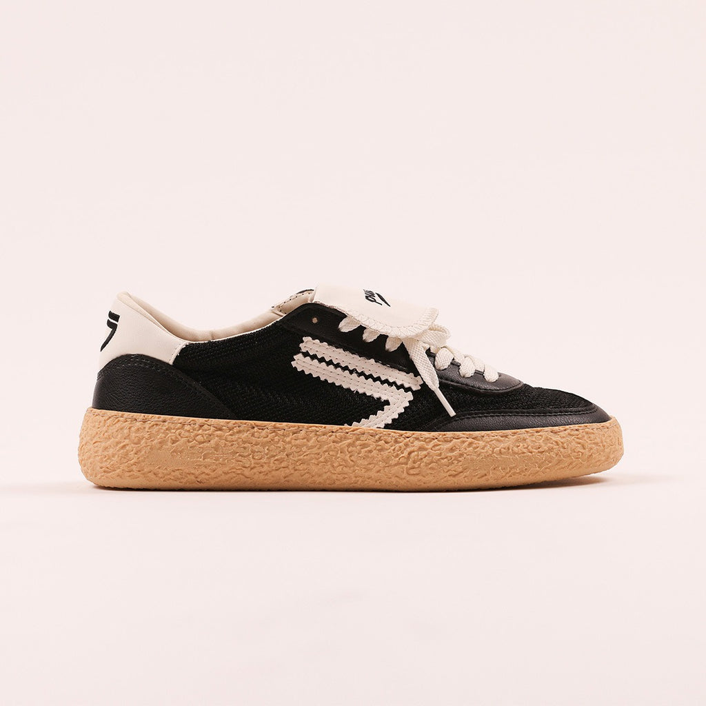 OFF BLACK
